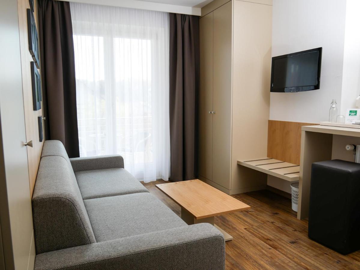 5Rooms Fruehstueckspension Sankt Stefan im Rosental エクステリア 写真